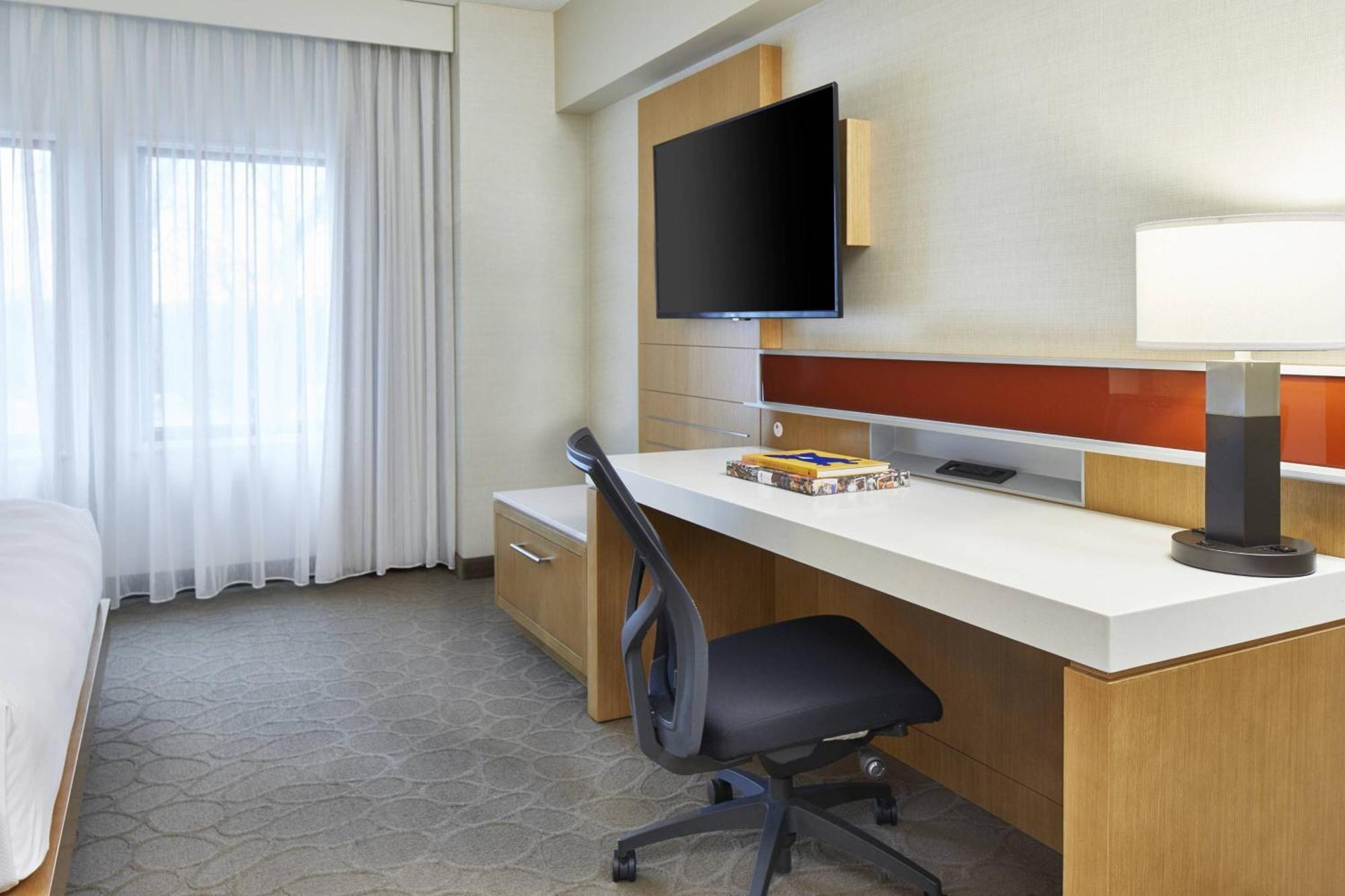 Renaissance Chicago Glenview Suites Hotel Dış mekan fotoğraf