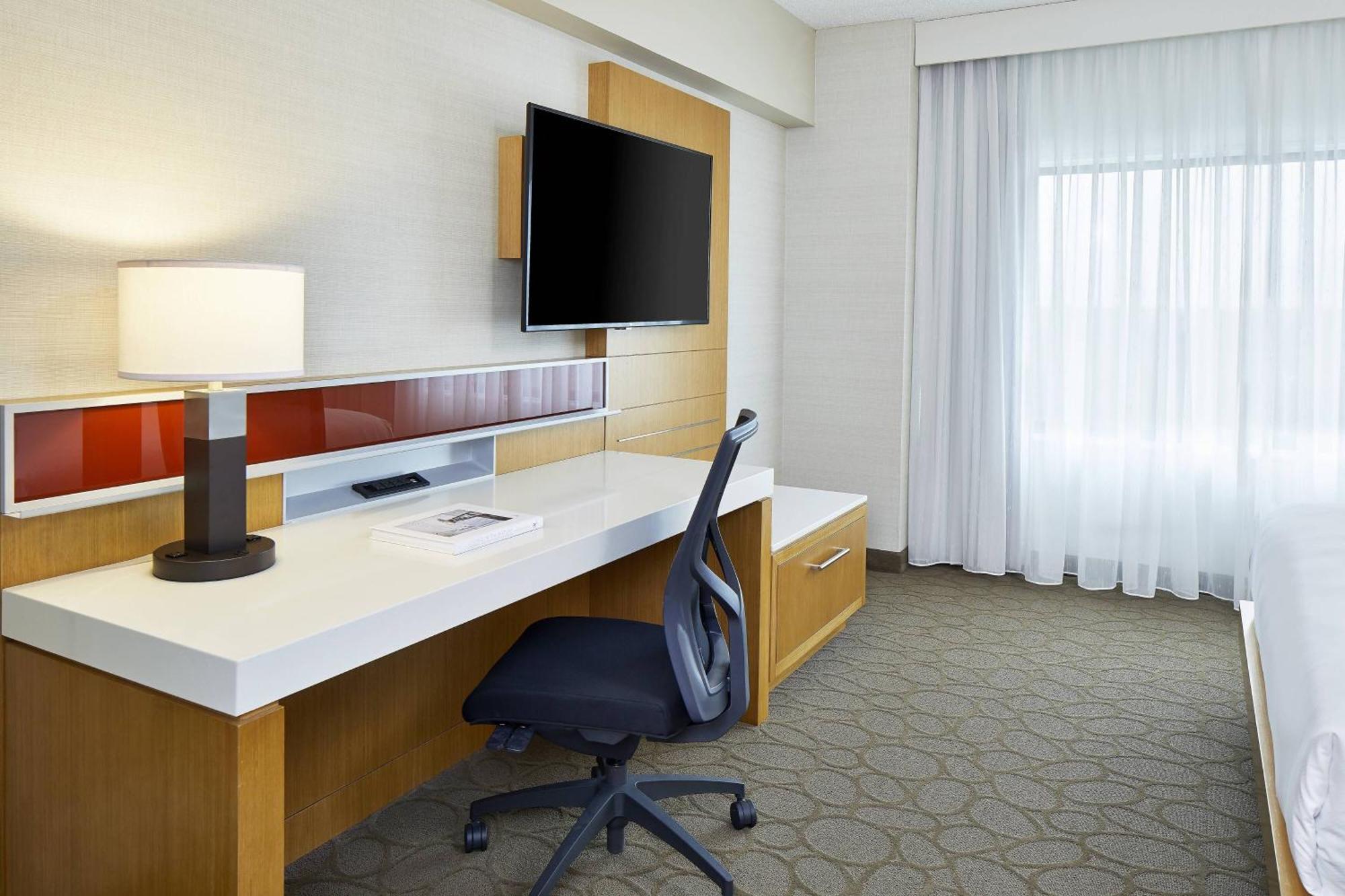 Renaissance Chicago Glenview Suites Hotel Dış mekan fotoğraf
