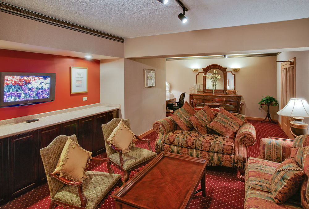Renaissance Chicago Glenview Suites Hotel Oda fotoğraf
