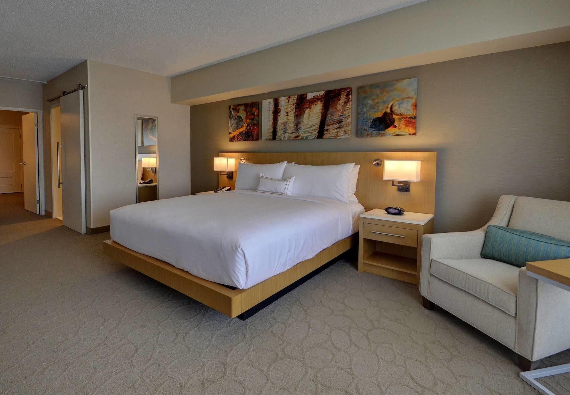 Renaissance Chicago Glenview Suites Hotel Dış mekan fotoğraf